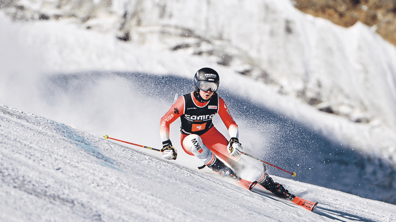 Vivianne Härri ist in Giswil im Kanton Obwalden aufgewachsen. Mit 7 Jahren trat sie in den Skiclub von Möhrlialp ein. 2020 gelang ihr der Sprung ins B-Kader, und sie fuhr ihr erstes Weltcup-Rennen. Vergangene Saison startete sie in jedem Riesenslalom, musste sich intern aber immer wieder beweisen. In der neuen Saison hat sie nun erstmals einen fixen Startplatz im Weltcup.